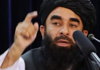 سخن‌گوی طالبان: هر کسی مقابل نظام بایستد، نابود می‌شود