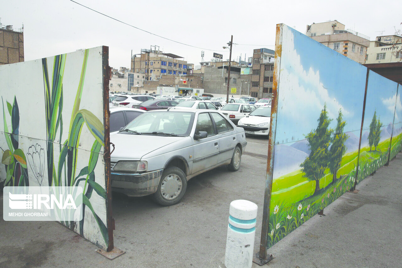 معضلی به نام «جای پارک» در خیابان‌های خرم‌آباد
