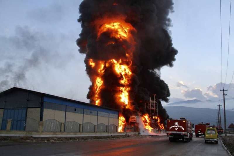 آتش‌سوزی در شهرک صنعتی دورود